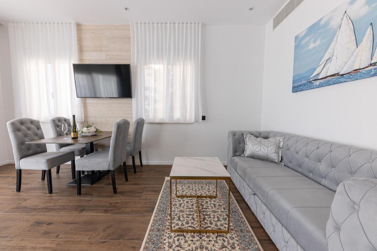Villa Bella Vista Am Meer Трогир Экстерьер фото